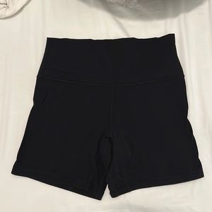 Lululemon 6” align shorts